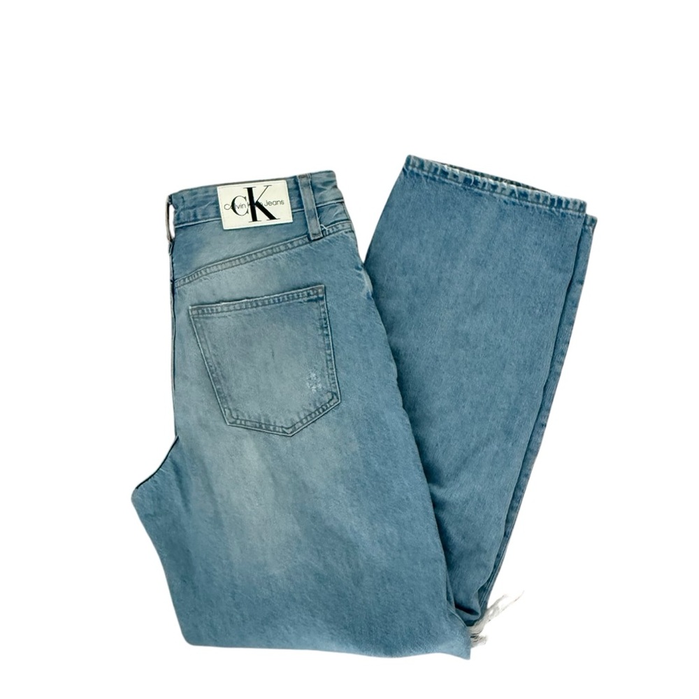 Calvin Klein Destroyed Low rise Jeans